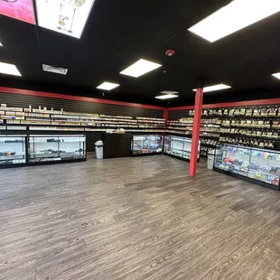 Friendly Tobacco and Vape  CBD VAPES JUICES MODS KRATOM DELTA 8