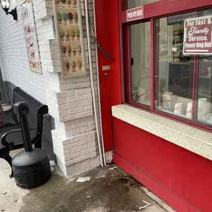 Outside order window