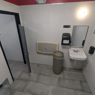 Obligatory bathroom photo.