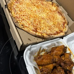 14" Cheese w/ Hot Lemon Pepper Wings