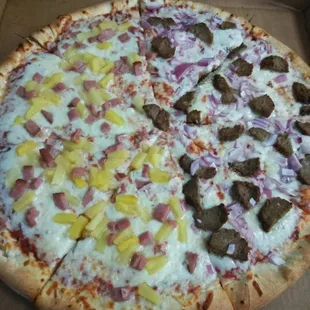 Large pizza, Half Hawaiian and half meatball and onion