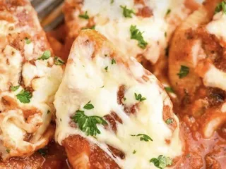 Crustini Pizza and Cuisine