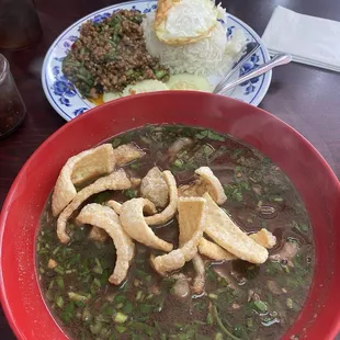 Thai boat noodle