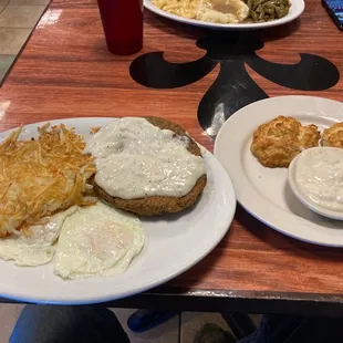 A lot of gravy mmmmmmmmm