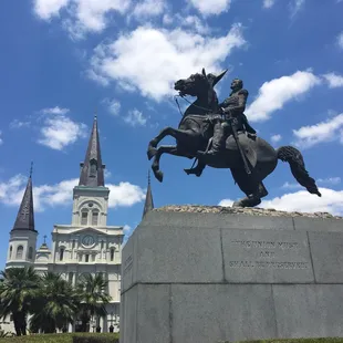 Jackson monument with the church in the background