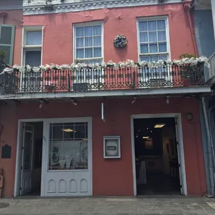 Spanish-influenced architecture