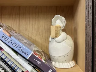 Tom's Used Books