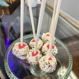 cake pops with sprinkles