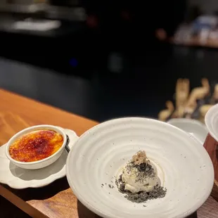 Ice cream &amp; creme brulee