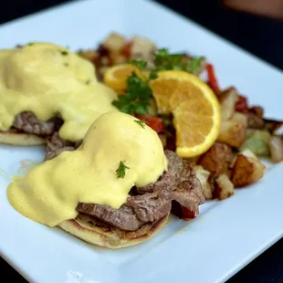 Filet Mignon Benedict