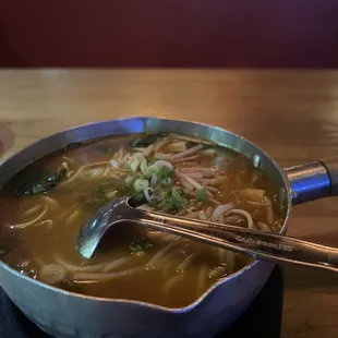 Rice noodle spicy soup