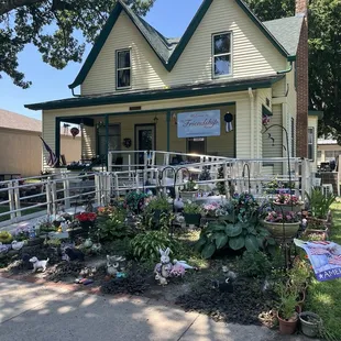 The Friendship House Restaurant