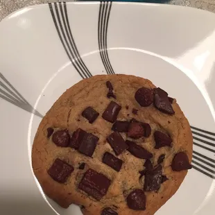 Triple chocolate cookie