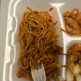 The food comes with cockroaches inShrimp Lo Mein