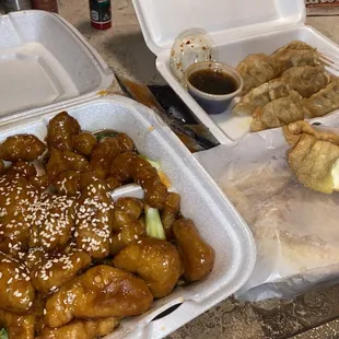 Crab Rangoon