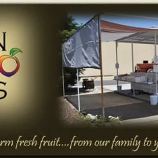 a picture of a farm stand