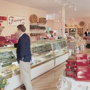 inside store - friesingers fine chocolates Springboro Ohio