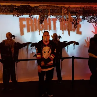 End of the ride where you can take a picture.