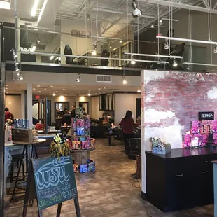 This is Fringe Salon