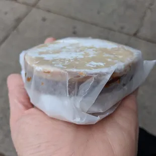 Large Alfajore $6 Frio Rico 6/2018