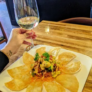 Ahi Nacho Plate