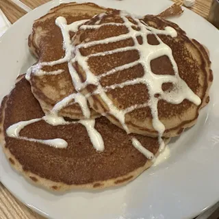 Cinnamon Roll Pancakes
