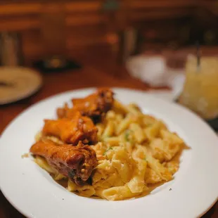 Mac N' Cheese and Wings