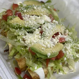 Flautas de pollo y desebrada  (sábados y domingos también tenemos flautas de birria (barbacoa)