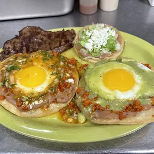 Huevos Divorciados.
Two. Fried tortilas, with refried beans, chorizo, two eggs. Any style with red and green sauce, one sope a steak