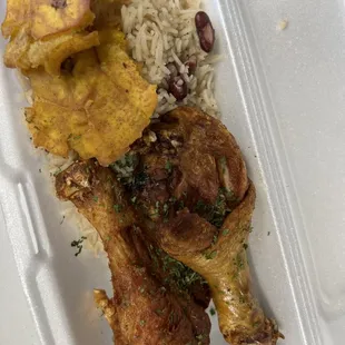 chicken wings and fried chicken, poultry, food, chicken wings, fried chicken, fried chicken wings, bbq wings, chicken, bbq chicken