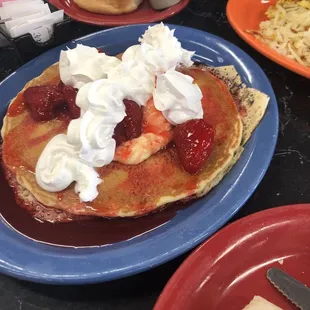 Strawberry Barvarian pancakes