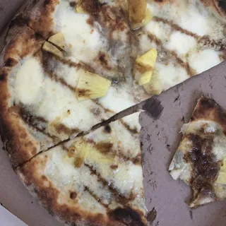 Ananas e Gorgonzola Pizza