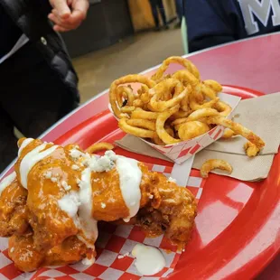 chicken wings and fried chicken, food