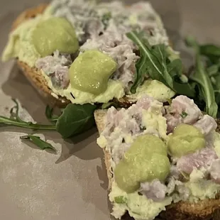 Tuna tartare? Totally tuna salad to me. Never seen any tuna tartare looks like this. Just Google it.