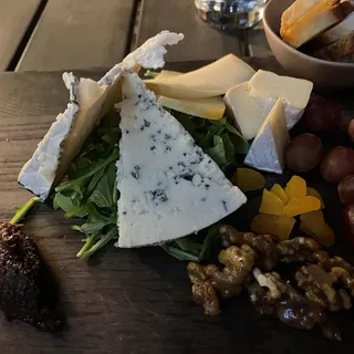 Artisan Cheese Plate