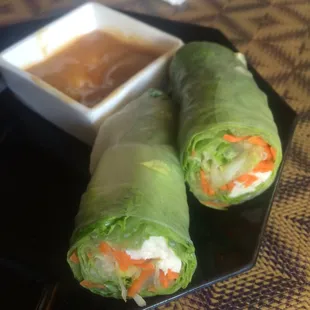 Fresh tofu rolls with peanut sauce
