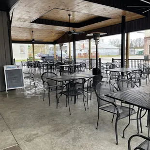 Froggie's Bar and Grill