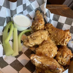 Dirty Garlic Parmesan Wings