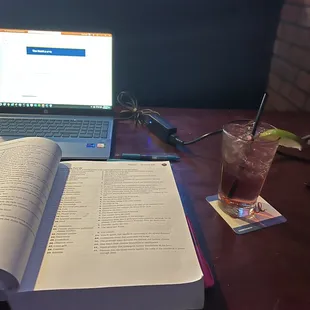 Great place to get work done late at night