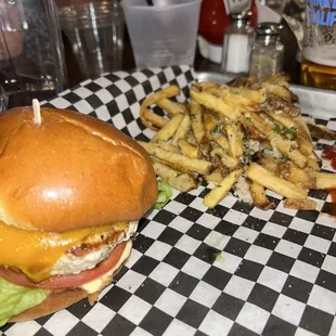 Turkey burger + tuffle fries