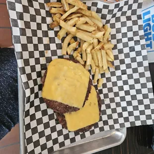 Cheeseburger