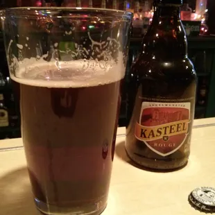 Kasteel 8% cherry Belgian ale