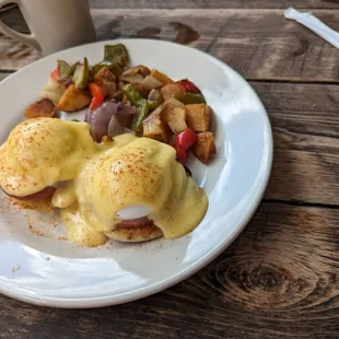 Eggs benedict