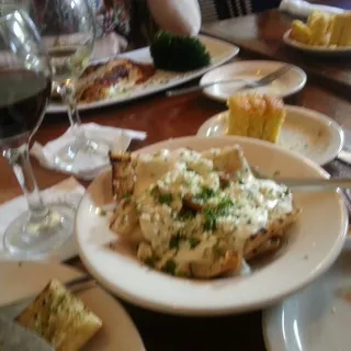 Gorgonzola Garlic Bread