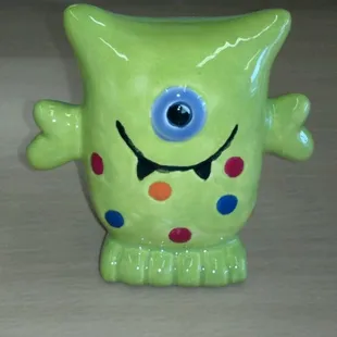 Fun afternoon of painting, birthday parties, girls night out, nate nights