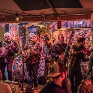 Live, original music typically on Wednesdays &amp; Saturdays based on the season.