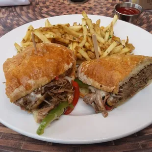 My brisket sandwich,  yummy!