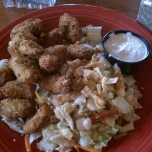 Fried artichoke with Thai salad appetizer.