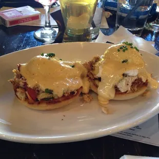 Crab Benedict