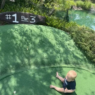 Hole 1. Bring a babywearing carrier if you&apos;re able to!